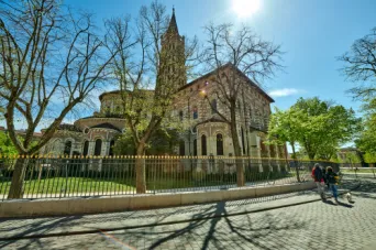 Photo TOULOUSE by VIET - Place de Saint-Sernin