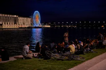 Photo TOULOUSE by VIET - Hotel Dieu et grande roue