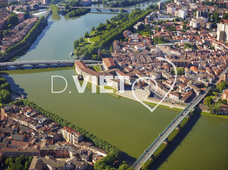 Photo TOULOUSE by VIET - Garonne