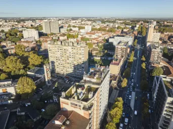 Photo TOULOUSE by VIET - CASERNE JACQUES VION