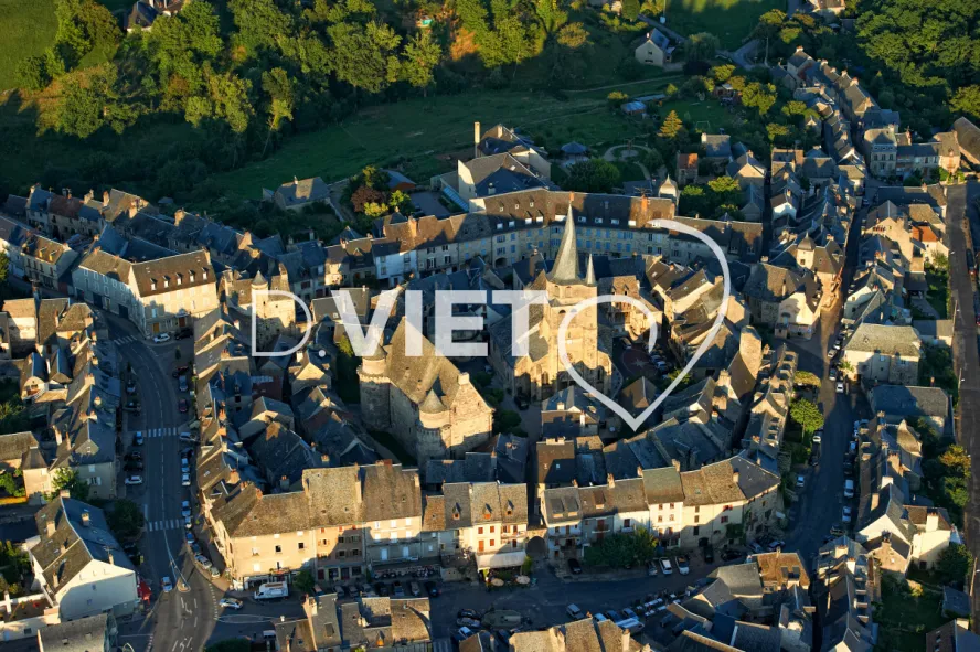 Photo TOULOUSE by VIET - Saint-Come-d Olt