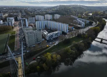 Photo TOULOUSE by VIET - Passerelle d'empalot et Garonne