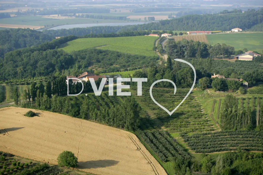 Photo TOULOUSE by VIET - 82 AU DESSUS DE MOISSAC ©VIET 361.com