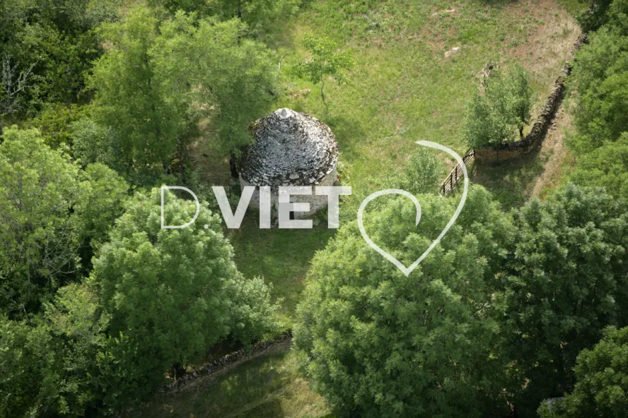 Photo TOULOUSE by VIET - 46 FAYCELLES N44°33558 E002°59153 ©VIET 361.com