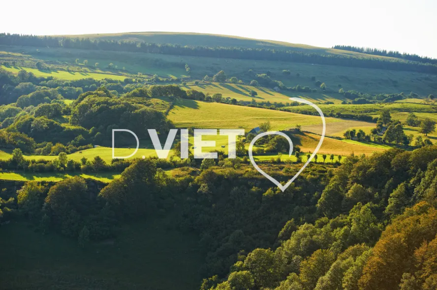 Photo TOULOUSE by VIET - St Chely d Aubrac