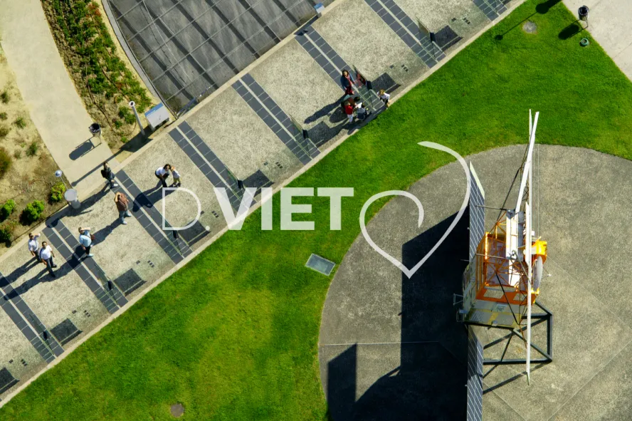 Photo TOULOUSE by VIET - Cité de l'espace