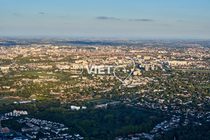 Photo TOULOUSE by VIET - COTÉ LARDENNE
