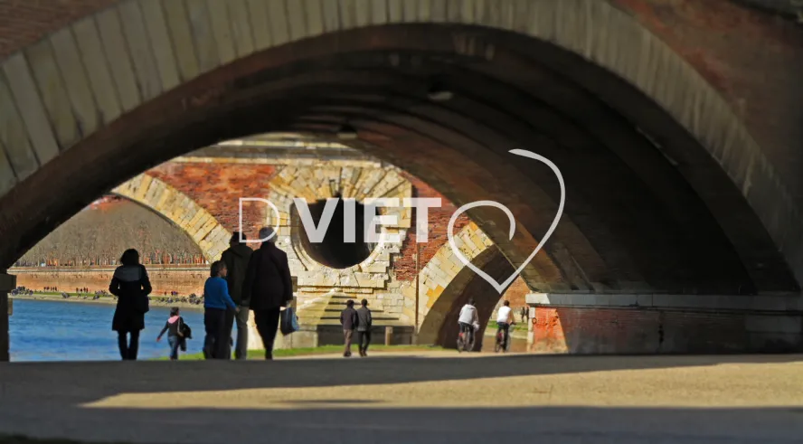 Photo TOULOUSE by VIET - quais de tounis Pont Neuf
