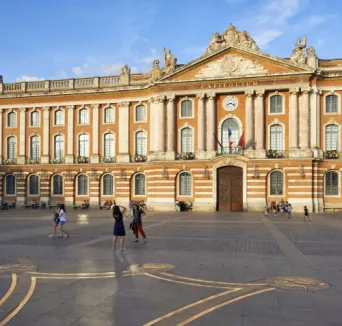 Photo TOULOUSE by VIET - Place du Capitole