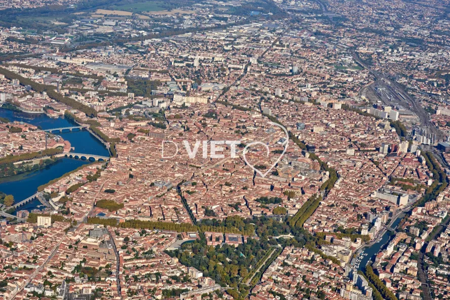 Photo TOULOUSE by VIET - CENTRE