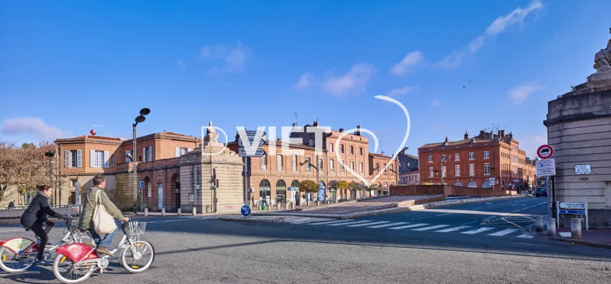 Photo TOULOUSE by VIET - Place interieure st cyprien