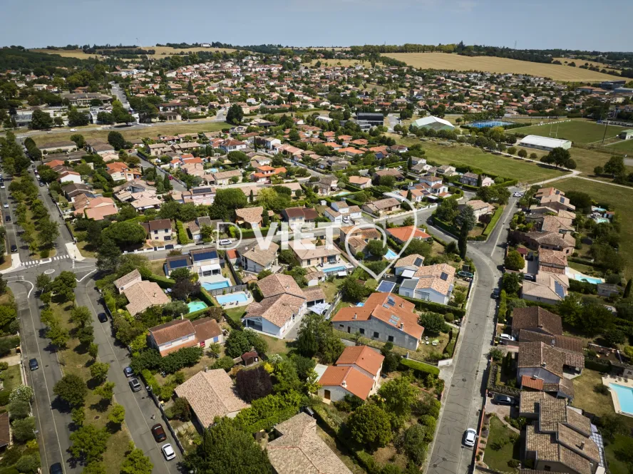 Photo TOULOUSE by VIET - QUINT FONSEGRIVES Habitat Pavillonnaire