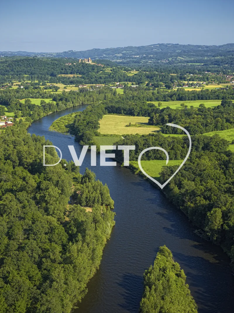 Photo TOULOUSE by VIET - Vallee apres bretenoux