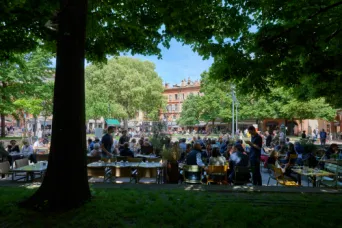 Photo TOULOUSE by VIET - Terasse place saint georges