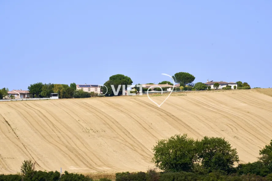 Photo TOULOUSE by VIET - AIGREFEUILLE Habitat Pavillonnaire