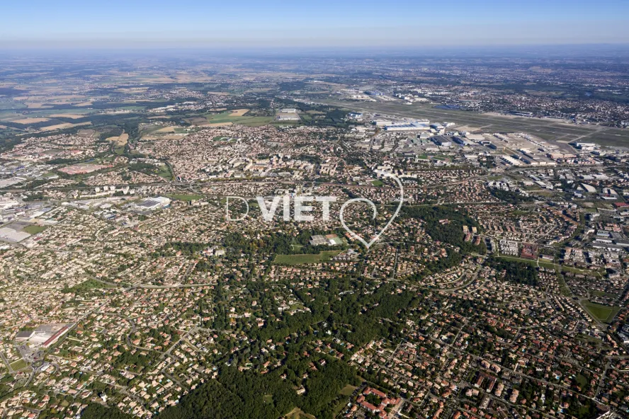 Photo TOULOUSE by VIET - TOURNEFEUILLE