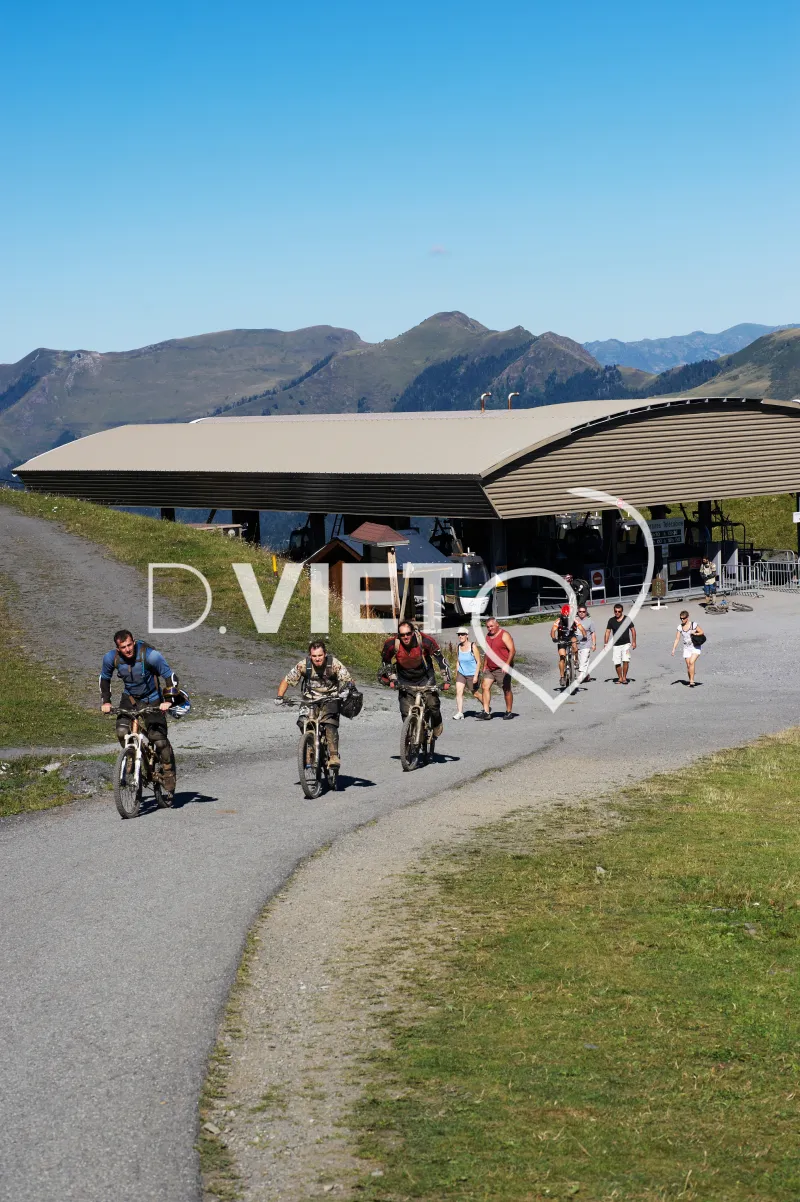 Photo TOULOUSE by VIET - Bagneres Descente deux roues