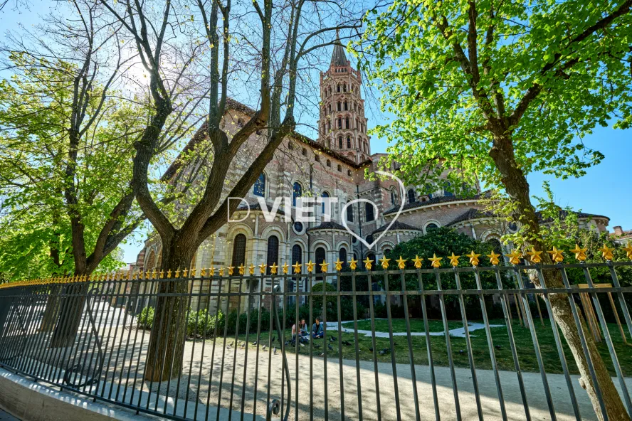 Photo TOULOUSE by VIET - Place de Saint-Sernin