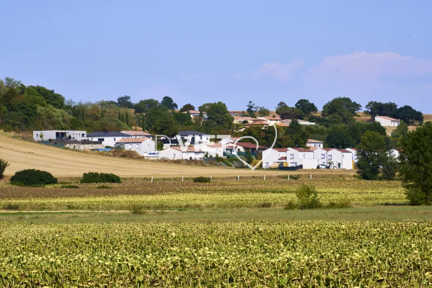 Photo TOULOUSE by VIET - AIGREFEUILLE Habitat Pavillonnaire