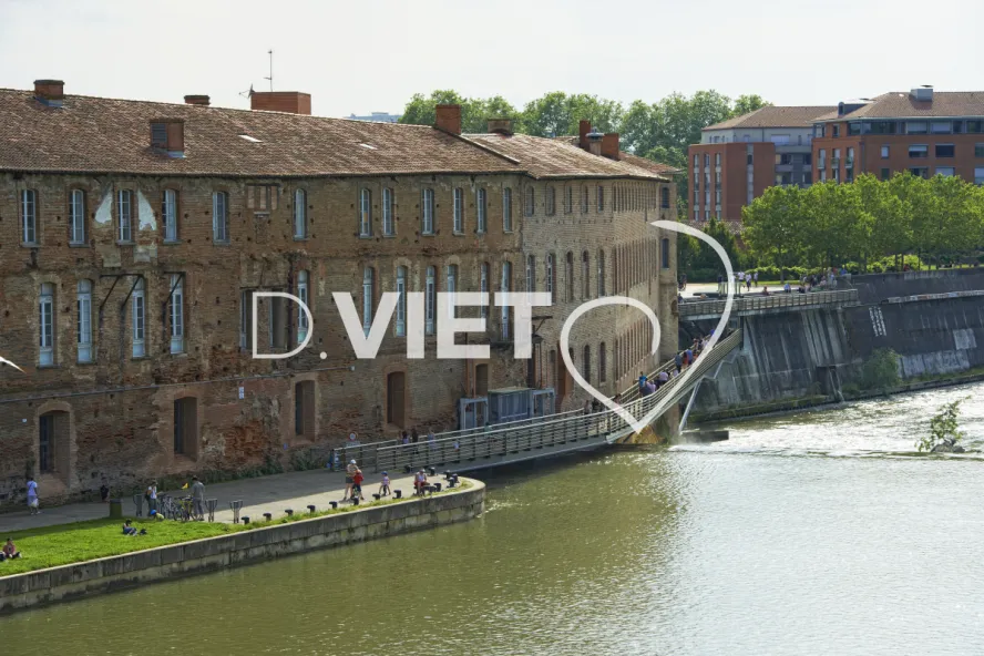 Photo TOULOUSE by VIET - Garonne