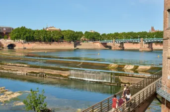 Photo TOULOUSE by VIET - la guinguette au bord de l'eau