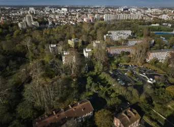 Photo TOULOUSE by VIET - Jardin de la poudri&egrave;re