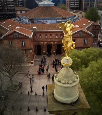 Photo TOULOUSE by VIET - Halle aux grains