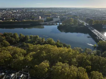 Photo TOULOUSE by VIET - Garonne et patrimoine historique