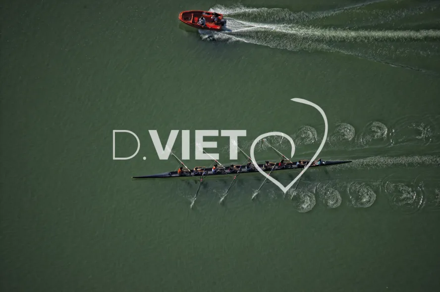 Photo TOULOUSE by VIET - Garonne aviron