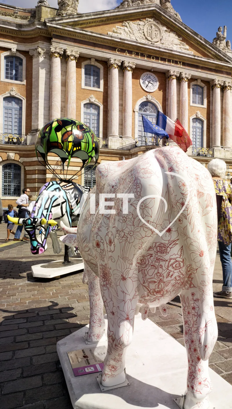 Photo TOULOUSE by VIET - COW PARADE TOULOUSE 2012