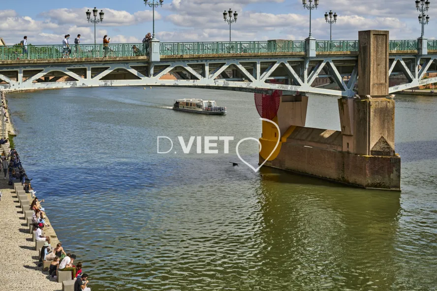 Photo TOULOUSE by VIET - LES QUAIS