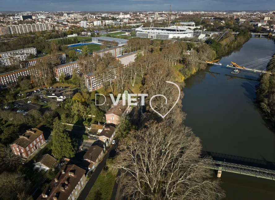 Photo TOULOUSE by VIET - Passerelle Empalot stadium