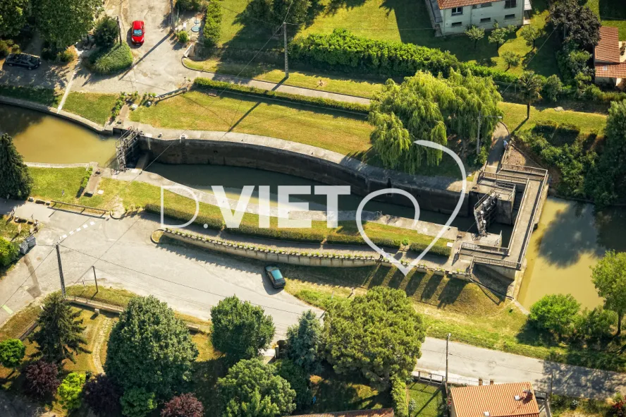 Photo TOULOUSE by VIET - Canal du Midi Montgiscard