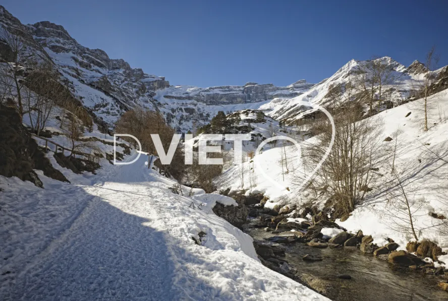Photo TOULOUSE by VIET - le Cirque de Gavarnie et la brèche de Roland