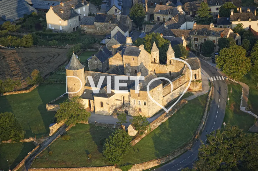 Photo TOULOUSE by VIET - chateau