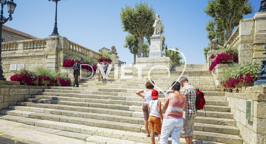 Photo TOULOUSE by VIET - AUCH