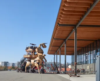 Photo TOULOUSE by VIET - LA HALLE DE LA MACHINE