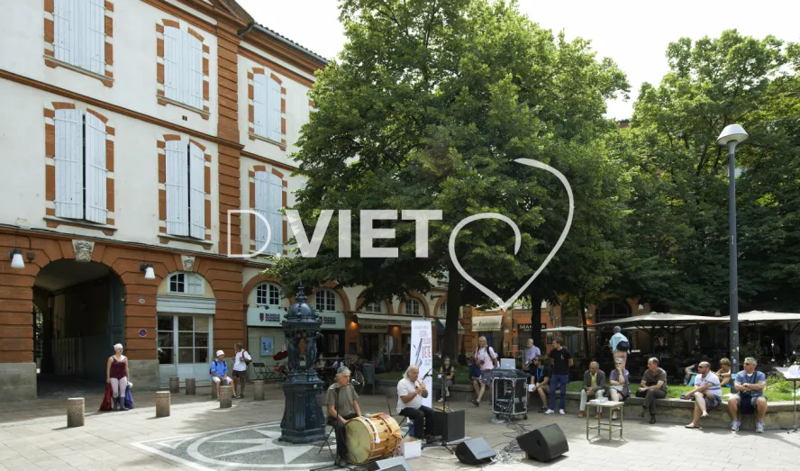 Photo TOULOUSE by VIET - Place Saint Georges
