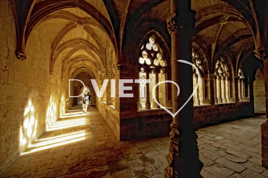 Photo TOULOUSE by VIET - Villefranche de Rouergue ancienne chartreuse