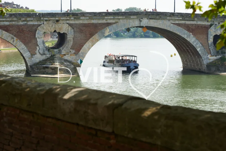 Photo TOULOUSE by VIET - Sur la garonne