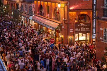 Photo TOULOUSE by VIET - Nocturne Marche Victor Hugo