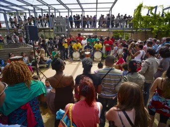 Photo TOULOUSE by VIET - R&Eacute;VEIL DES JARDINS : LE BAL CR&Eacute;OLE