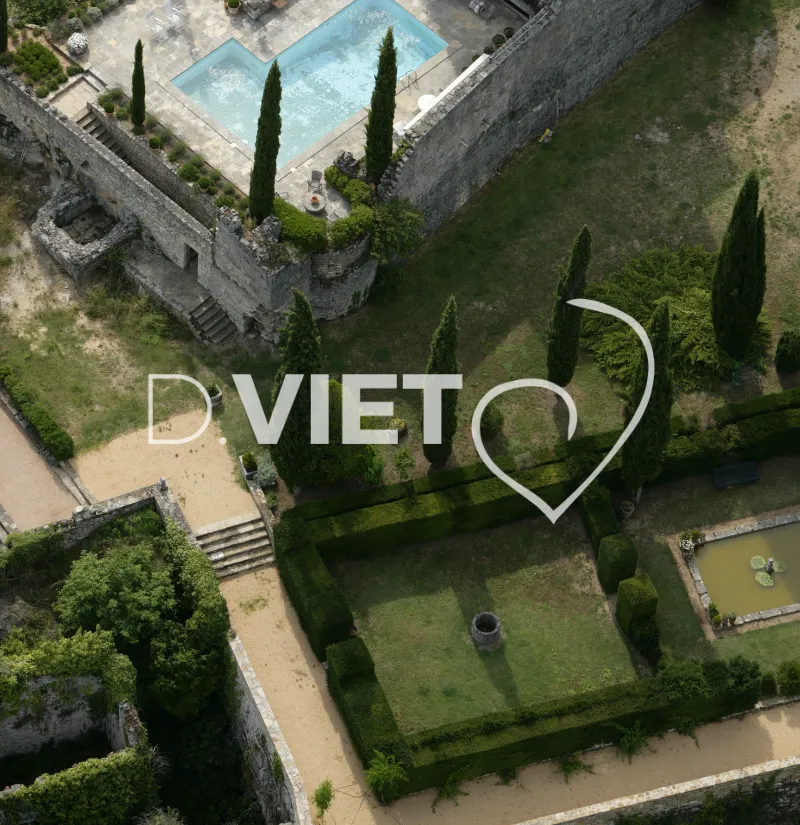 Photo TOULOUSE by VIET - 46 CHATEAU MONTBRUN N44°30274 E001°53545 ©VIET 361.com