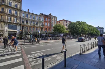 Photo TOULOUSE by VIET - Place Esquirol