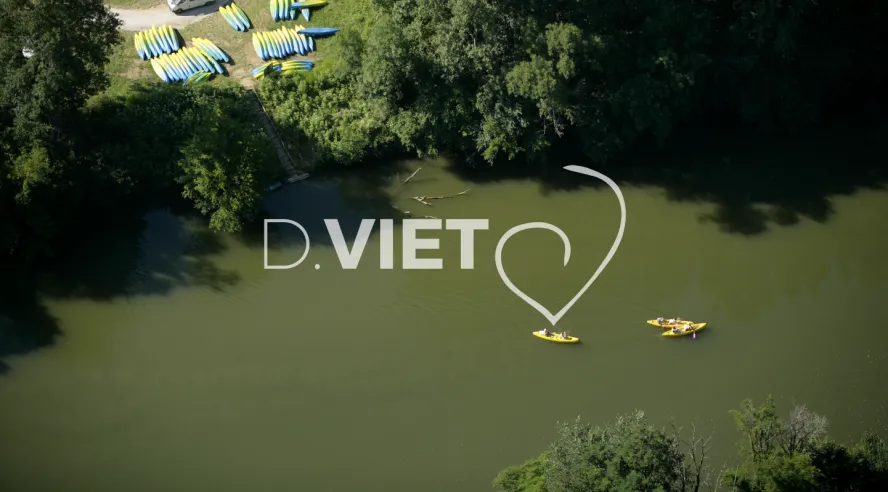 Photo TOULOUSE by VIET - 82 ENTRE PENNE ET ST ANTONIN LE CAPUCIN RIVIERE L'AVEYRON N44°08501 E001°43100 ©VIET 361.com