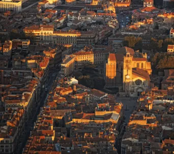Photo TOULOUSE by VIET - Place St etienne