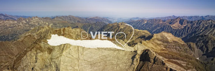 Photo TOULOUSE by VIET - Vignemale lac de gaube aerien