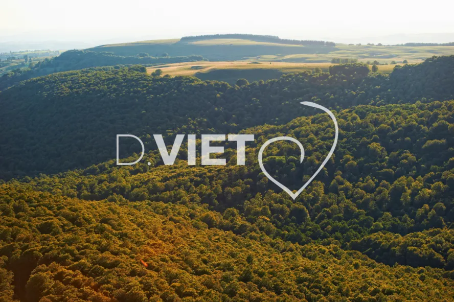 Photo TOULOUSE by VIET - St Chely d Aubrac