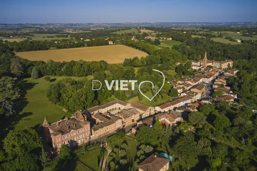 Photo TOULOUSE by VIET - FOURQUEVAUX