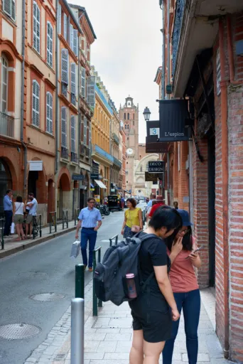 Photo TOULOUSE by VIET - couple de japonais en rue